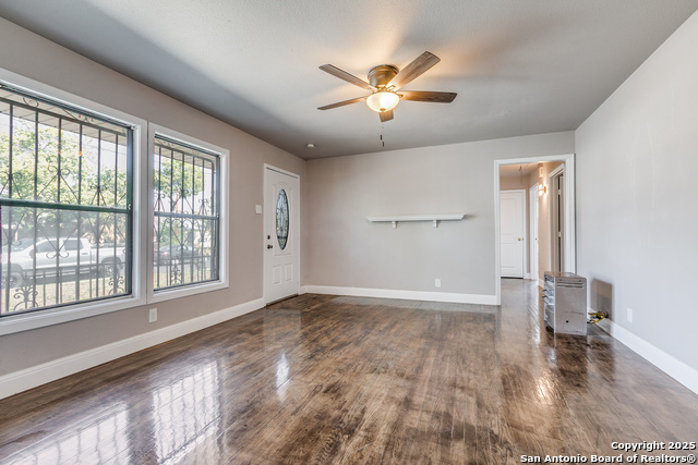 Image 8 of 36 For 354 Las Palmas