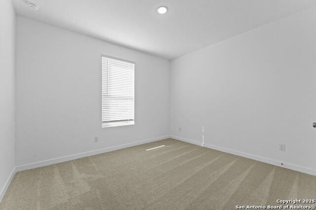 Image 7 of 27 For 1240 Fox Wing Way