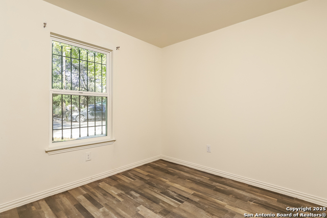 Image 16 of 21 For 126 San Ignacio