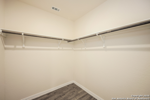 Image 13 of 21 For 574 Morningview