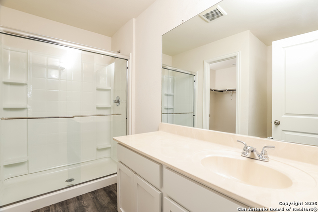 Image 12 of 21 For 1622 Saenz  