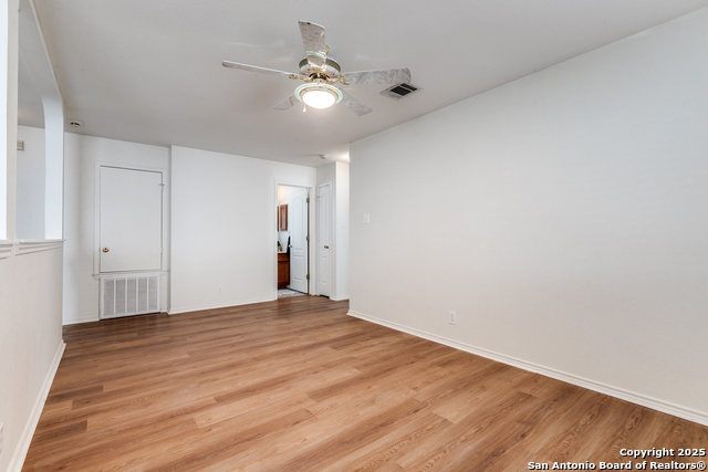 Image 18 of 33 For 59 Rainy Ave