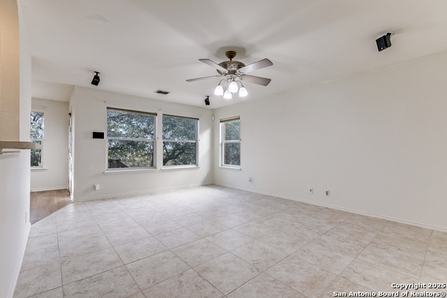 Image 5 of 33 For 59 Rainy Ave