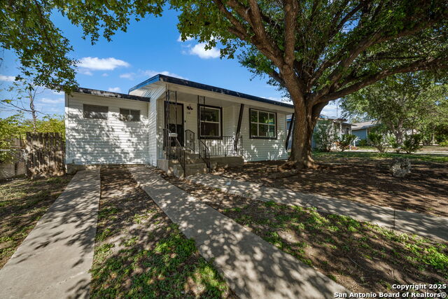 Details for 119 Oxford Dr, San Antonio, TX 78213