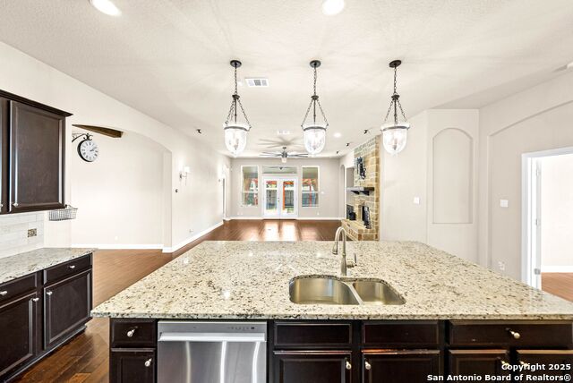 Image 15 of 46 For 18011 Antero Mount