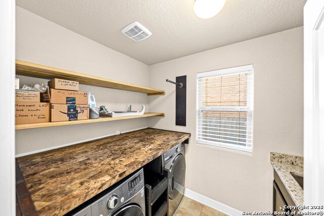 Image 35 of 46 For 18011 Antero Mount