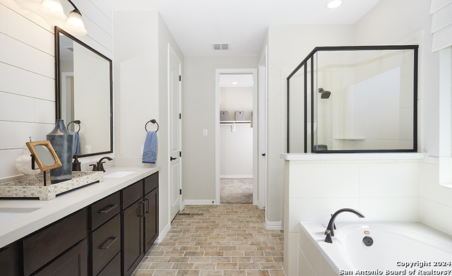 Image 7 of 30 For 832 Little Pebble