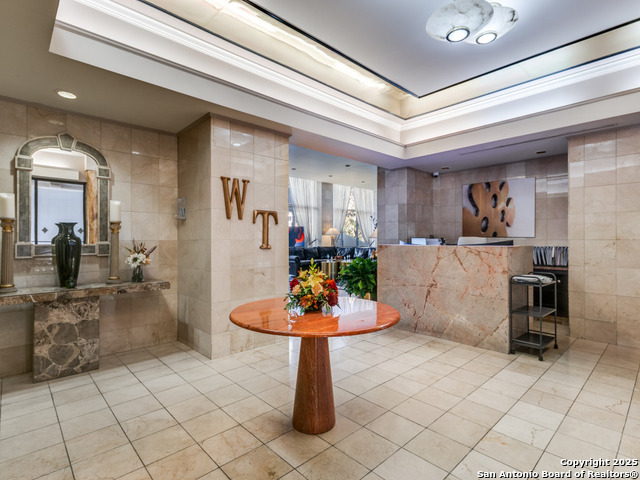 Image 6 of 20 For 7701 Wurzbach Rd 807