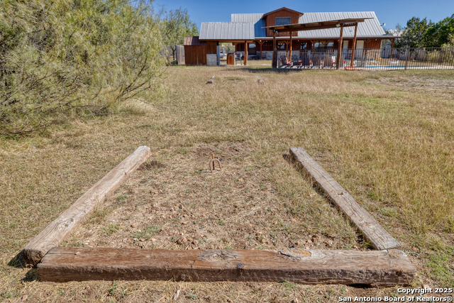 Listing photo id 8 for 38 Mountain Laurel