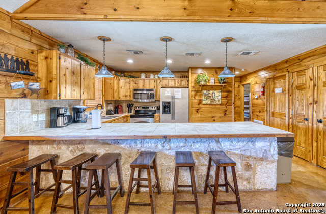 Listing photo id 25 for 38 Mountain Laurel