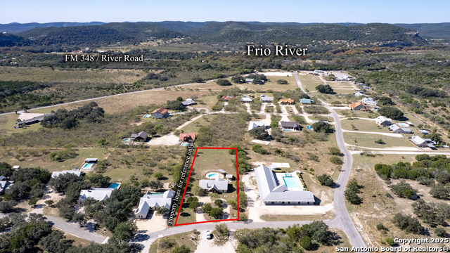 Listing photo id 40 for 38 Mountain Laurel