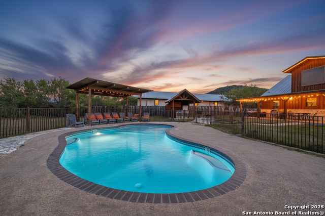 Listing photo id 6 for 38 Mountain Laurel