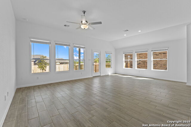 Image 20 of 28 For 4106 Hampshire Way