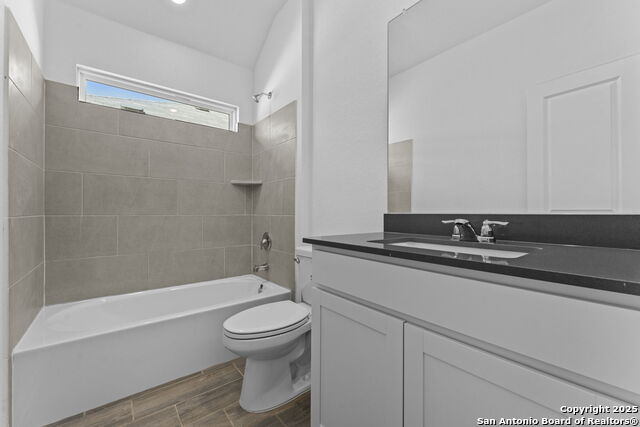 Image 4 of 28 For 4106 Hampshire Way