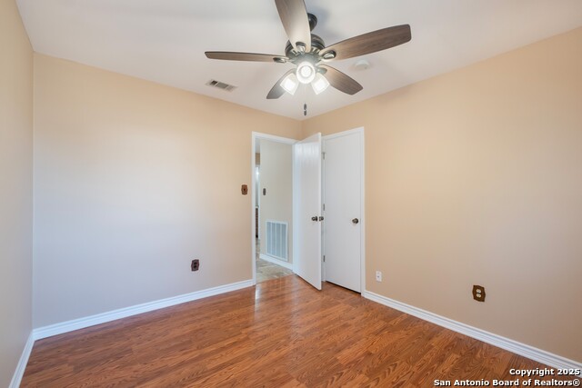 Image 25 of 54 For 9920 Fm 1101