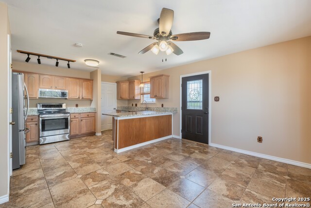 Image 8 of 54 For 9920 Fm 1101