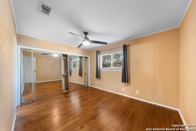 Image 16 of 37 For 7015 Forest Pine Street