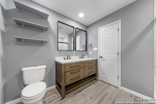 Image 19 of 37 For 7015 Forest Pine Street