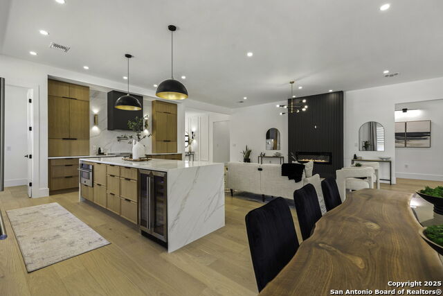 Image 15 of 42 For 120 River View