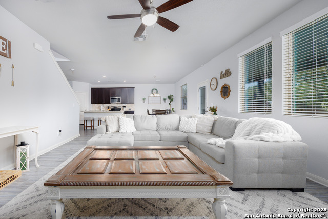 Image 27 of 49 For 8211 Broussard