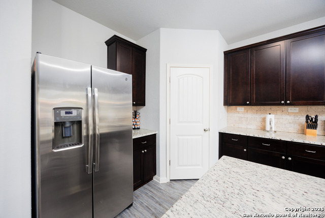 Image 34 of 49 For 8211 Broussard