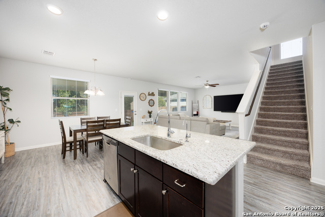 Image 36 of 49 For 8211 Broussard