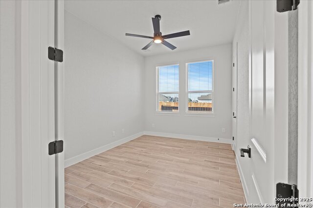 Image 10 of 20 For 3715 Moru Oak Drive