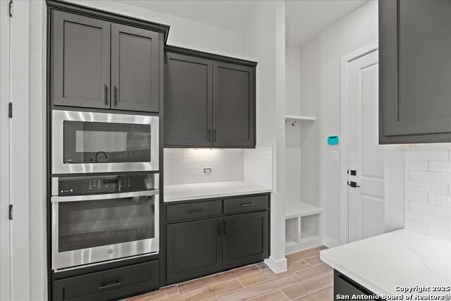 Image 6 of 20 For 3715 Moru Oak Drive