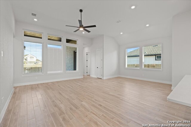 Image 7 of 20 For 3715 Moru Oak Drive