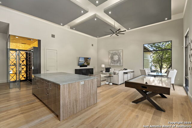 Listing photo id 22 for 116 Sendero Ridge