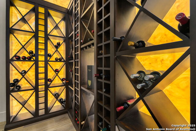 Listing photo id 24 for 116 Sendero Ridge