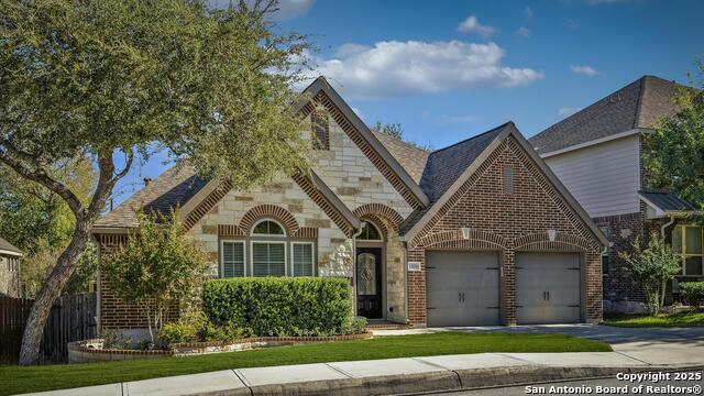 Image 2 of 36 For 13930 Evelina