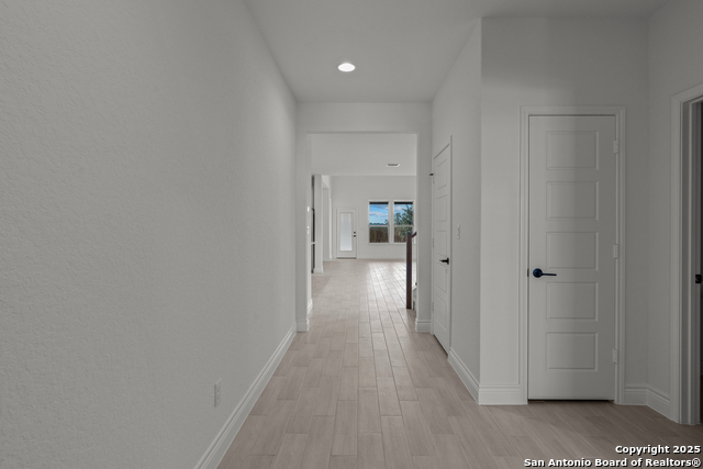 Image 14 of 39 For 4843 Whaler  