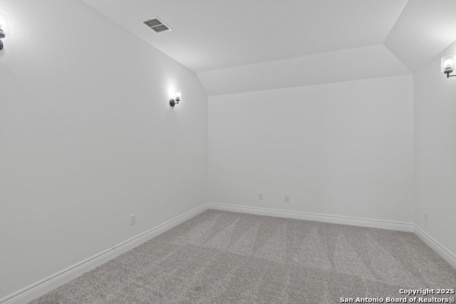 Image 24 of 39 For 4843 Whaler  