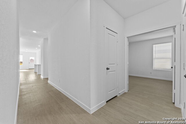 Image 10 of 28 For 740 Horsetail Ln