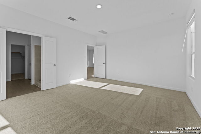 Image 24 of 28 For 740 Horsetail Ln