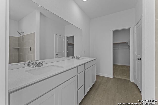 Image 25 of 28 For 740 Horsetail Ln