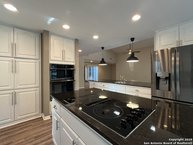 Image 19 of 76 For 14526 Majestic Prince St