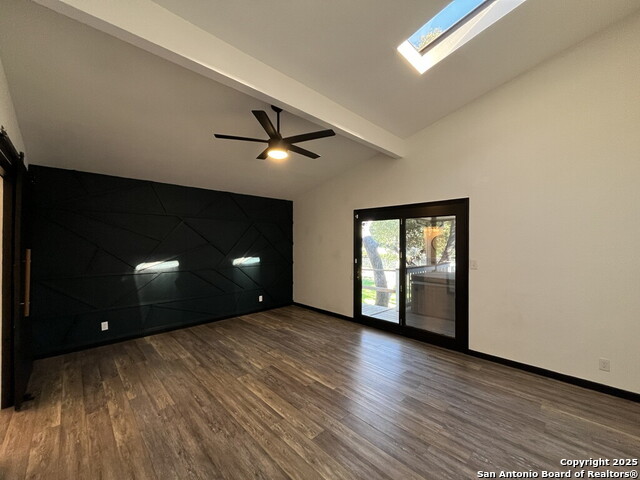 Image 21 of 76 For 14526 Majestic Prince St