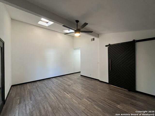 Image 22 of 76 For 14526 Majestic Prince St