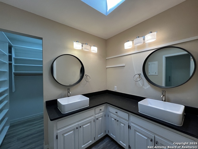 Image 23 of 76 For 14526 Majestic Prince St