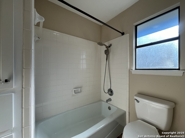 Image 34 of 76 For 14526 Majestic Prince St