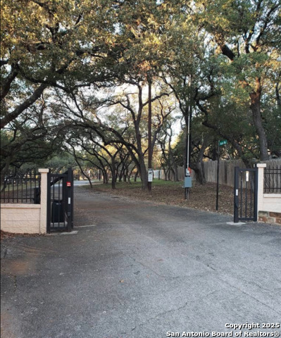 Image 58 of 76 For 14526 Majestic Prince St