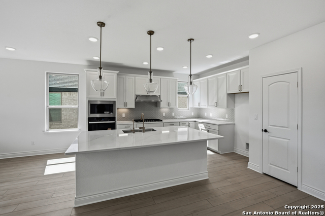 Image 15 of 37 For 347 Alpine Lakes