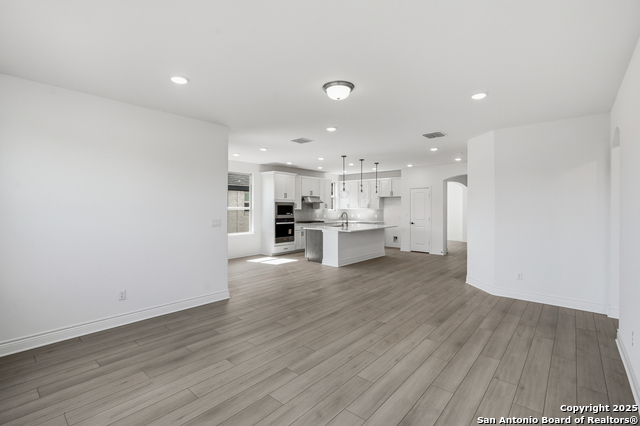 Image 22 of 37 For 347 Alpine Lakes