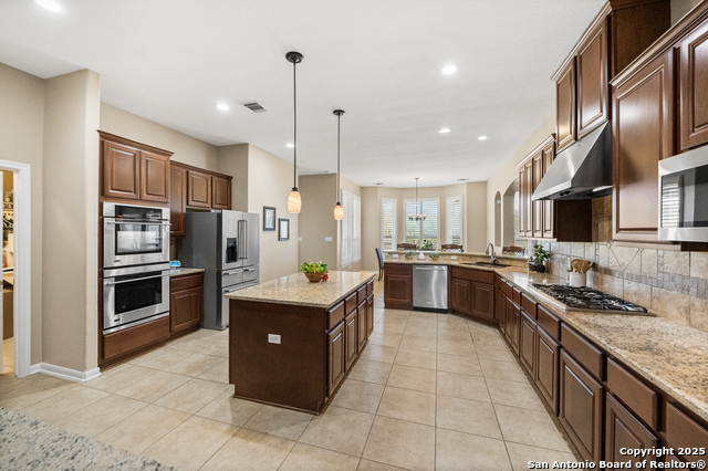 Image 17 of 72 For 123 Dodder