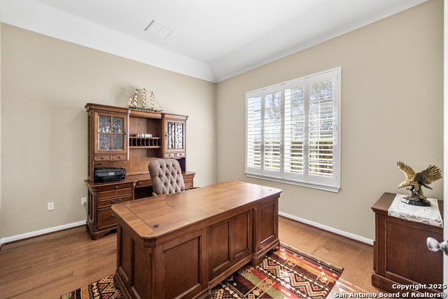 Image 23 of 72 For 123 Dodder