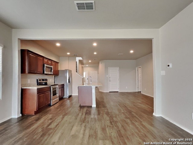 Image 5 of 23 For 4129 Asher Alley