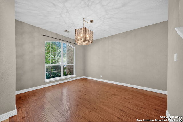 Image 17 of 33 For 4509 Grand Forest Dr.