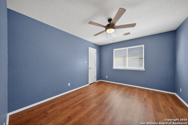 Image 22 of 33 For 4509 Grand Forest Dr.